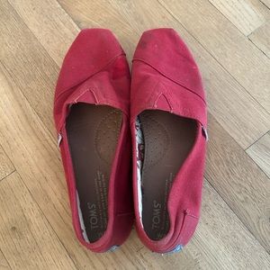 Women’s Red Toms Shoes